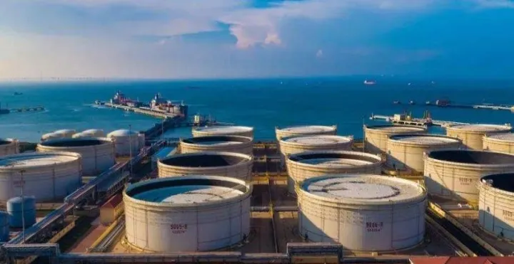 原油期货与石油期货的区别(燃油期货和原油期货关系) (https://www.njaxzs.com/) 期货行情 第1张