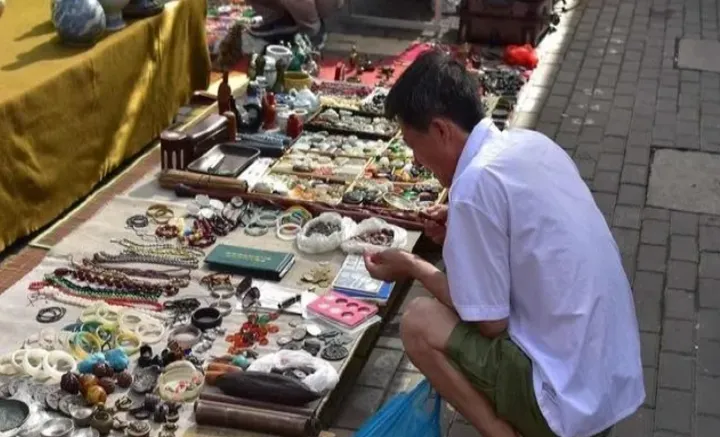 地摊期货有什么品种(地摊期货有什么品种好) (https://www.njaxzs.com/) 黄金期货 第1张